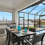 New Construction Modern 4-Bedroom Home With Saltwater Heated Pool - Villa Lola