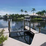 Stunning Gulf-Access Home With Saltwater Heated Pool & Spa - Villa Francesca