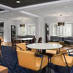Courtyard By Marriott Orlando East/Ucf Area
