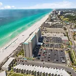 Summit 225 - Low Floor Beachfront - Sleeps 5