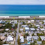 13900 Millcole Ave - Beachy Bungalow - Sleeps 10