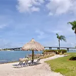 Bahia Vista Ground Floor 2 Bedroom 131