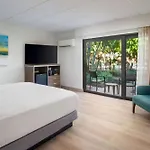 Best Western Naples Inn & Suites