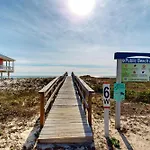 La Playita & Flip Flop Fun