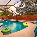 Tropical Oasis Fl Largo