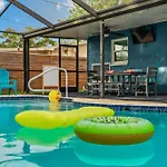 Tropical Oasis Fl Largo
