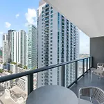 Luxury 2-Bdrm Condo In The Heart Of Downtown Miami