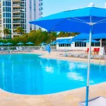 Departamento Sobre La Playa Con Vista A La Collins Ave