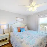 Grand Caribbean #411W