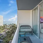 Great Apartment With Beach Access