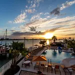 Courtyard St. Petersburg Clearwater/Madeira Beach