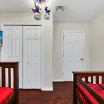 4736 Family Home Near Disney Sea World