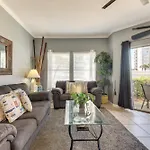 Destin Condo With Community Pools And Beach Access!