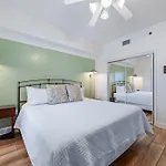 Palacio Unit 802