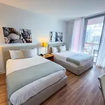Mvr Apartments At Beachwalk Resort