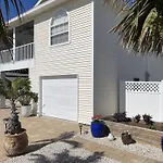 401 Pet-Friendly, Pirate\'S Cove Retreat