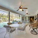 Coastal Retreat With Grill 4 Mi To Dtwn Cape Coral!
