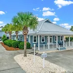 Forever Coastal With Game Room And Private Beach