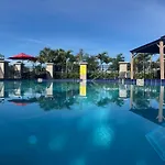 Super 8 By Wyndham Kissimmee-Orlando