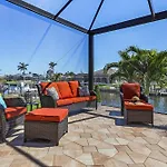 Heated Saltwater Pool, Dock, Gulf Access - Infinity Coral Villa - Roelens