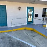 All-Suite Motel