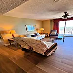 Vacation In Comfort And Luxury - 2Br Oceanview - Wyndham Ocean Walk Resort 2332
