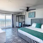 Seaside At Anna Maria Island Inn