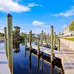 Gulf Access With Boat Slip, Heated Saltwater Pool, Dog-Friendly -Bacino Vista #304 - Roelens