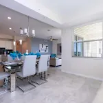 Gorgeous 2Bd Close To Disney At Storey Lake Resort