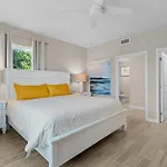 Gulf Access With Boat Slip, Heated Saltwater Pool - Bacino Vistas 205 & 208 - Roelens