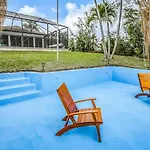 Fresh Water Canal, Pet Friendly & Bikes - Coral Cove Villa - Roelens Vacations