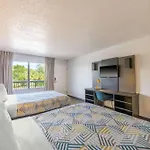 Motel 6-Spring Hill, Fl - Weeki Wachee
