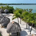 Gilbert\'S Resort