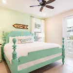 Cannon Thunder Cottage Near Disney With Private Hot Tub Margaritaville Resort Access - 3066Pi