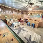 Margaritaville Beach House