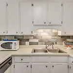 Pcb Resort Condo With Private Balcony And 3 Pools!