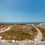 Beach Bahr Den