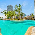 Free Parking! Luxury Condo In Downtown Miami