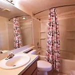 2306 Ocean Pointe Suites