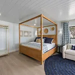 Seabreeze At Anna Maria Island Inn