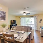 Sarasota Escape About 4 Mi To Siesta Key Beach!