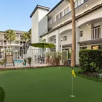 Mai Hana Hotel- Intl Drive, Trademark Collection By Wyndham