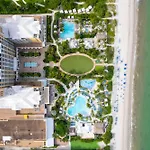 Lovely Deluxe Unit Located At Ritz Carlton - Key Biscayne!