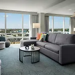 Hotel Landy Orlando Universal Blvd, A Tribute Portfolio Hotel