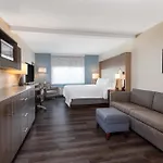 Wingate by Wyndham Tampa/At USF