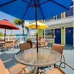 Pierview Hotel And Suites