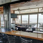 Cedar Cove Beach And Yacht Club