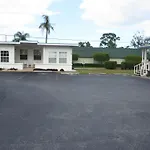 Royal Palms Motel