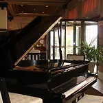 Crowne Plaza Pensacola Grand