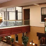 Crowne Plaza Pensacola Grand